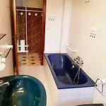 House Катания